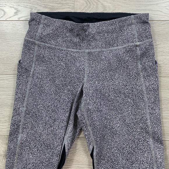 Lululemon Pace Rival Crop Leggings (22") Sea Spray Alpine White Dark Chrome/ Blk - Picture 8 of 16